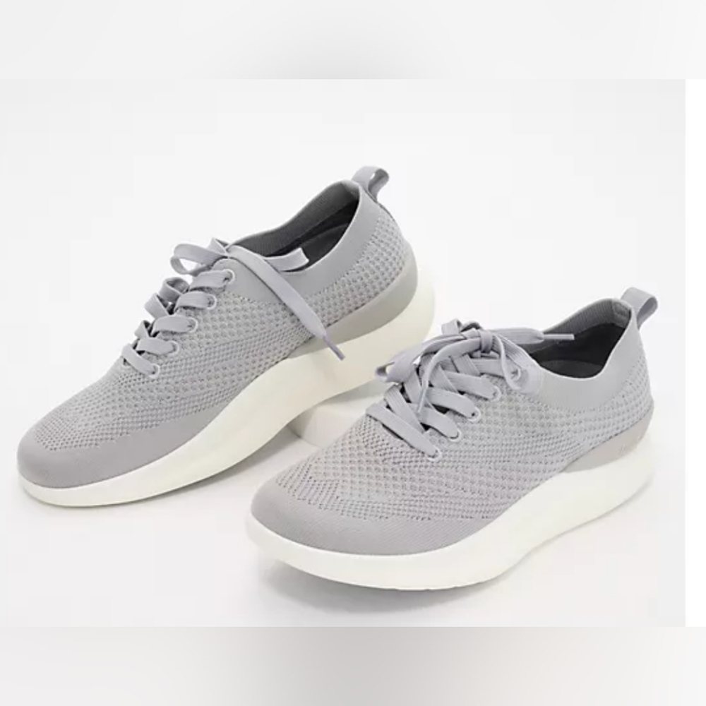 Moshn Leap- Ash Grey, Size 9